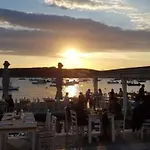 House 3bedroom Maisonette εξοχικο Alyki Paros 50m From Ideal For Families