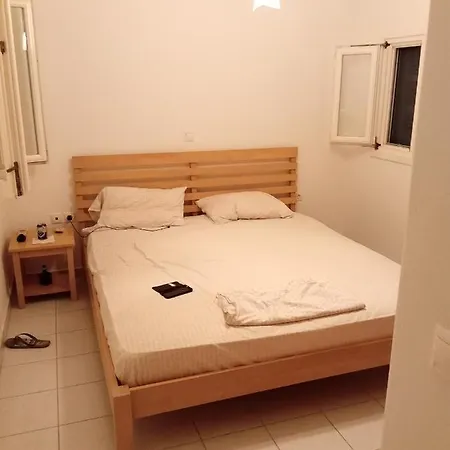 Holiday home House 3bedroom Maisonette εξοχικο Alyki Paros 50m From Ideal For Families